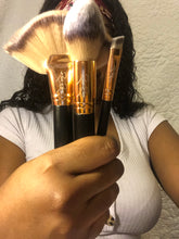 Load image into Gallery viewer, Noir Royalty 10 Piece Makeup Brush Set